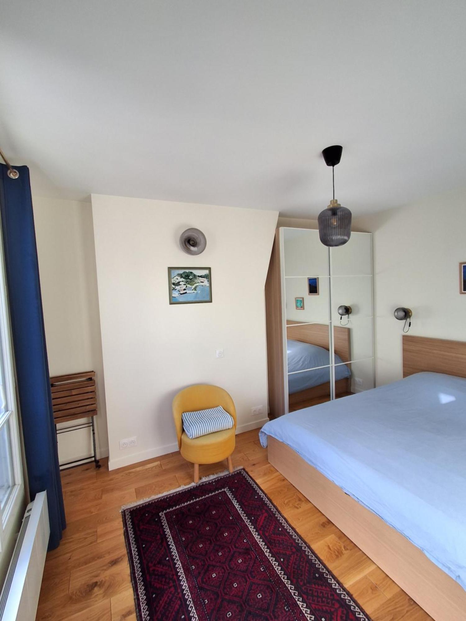 Eiffel Tower Family Apartment *